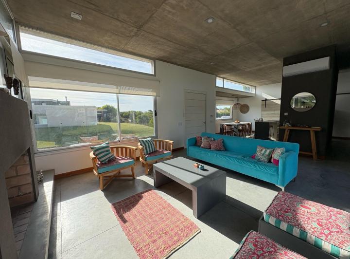 Casa en venta Costa Esmeralda Barrio Ecuestre 4