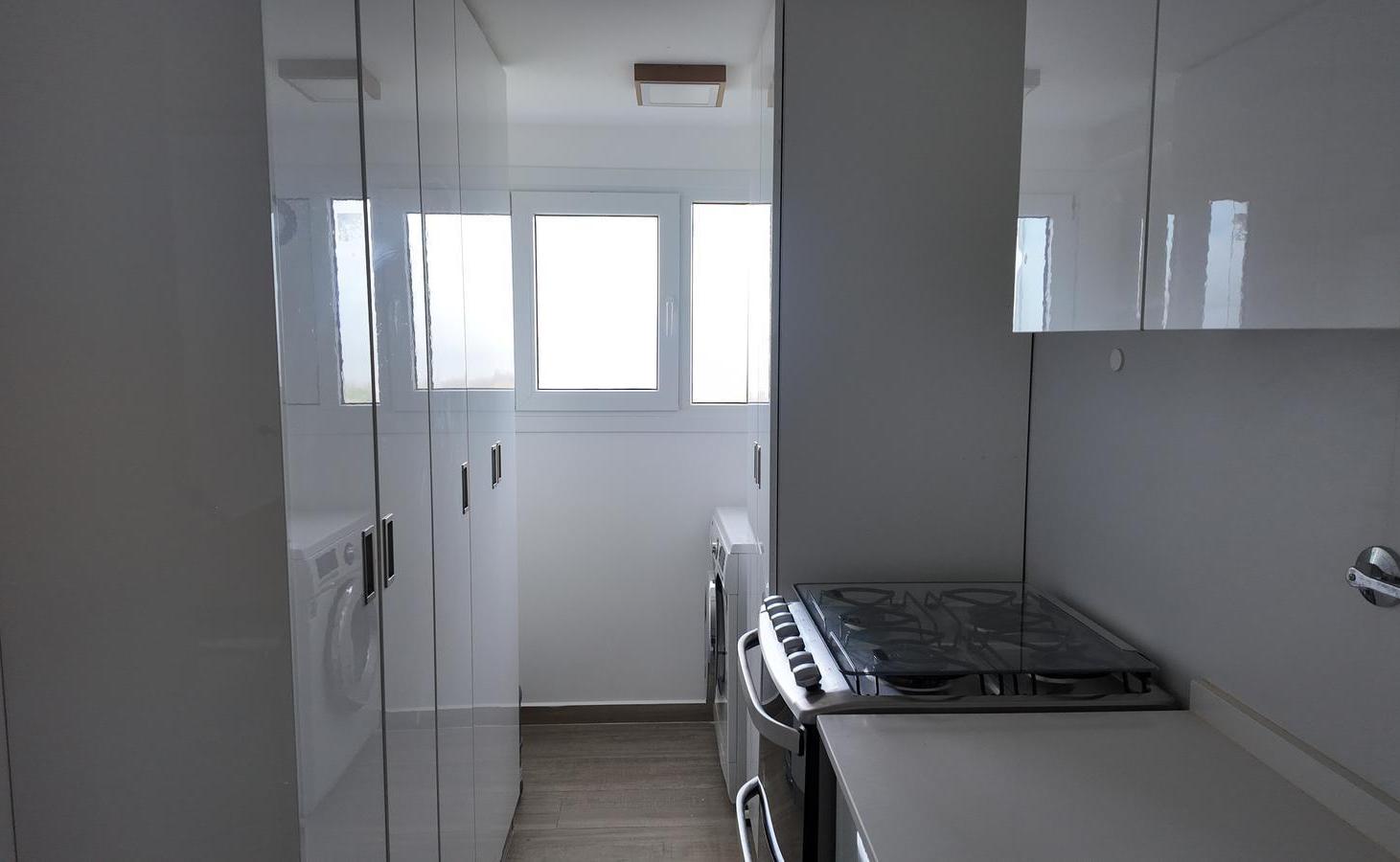 Foto de Pinamar departamento 3 ambientes venta frente al mar, imagen 2