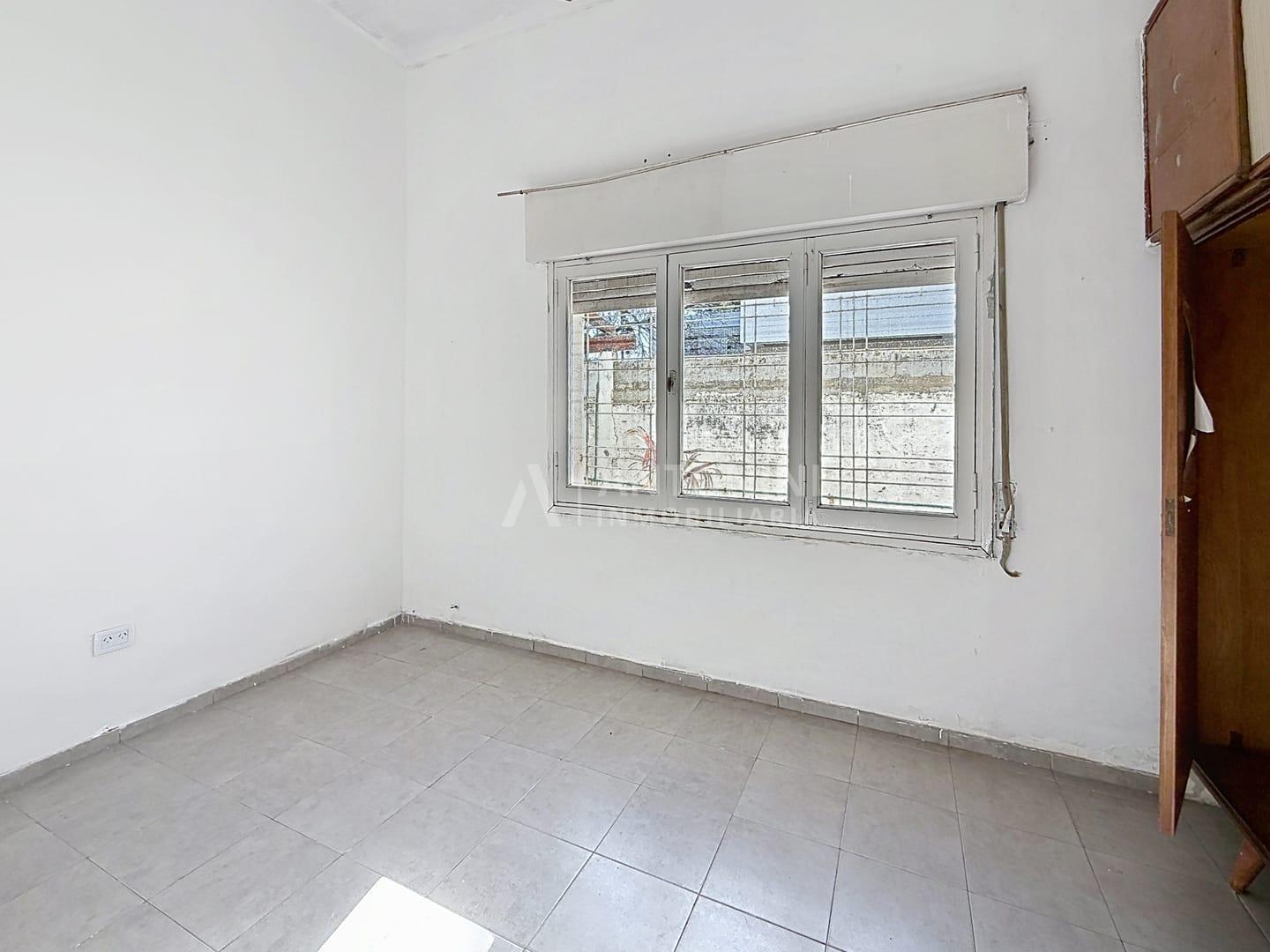 Foto de Casa en Venta de 5 Dormitorios en B° Arguello, imagen 3