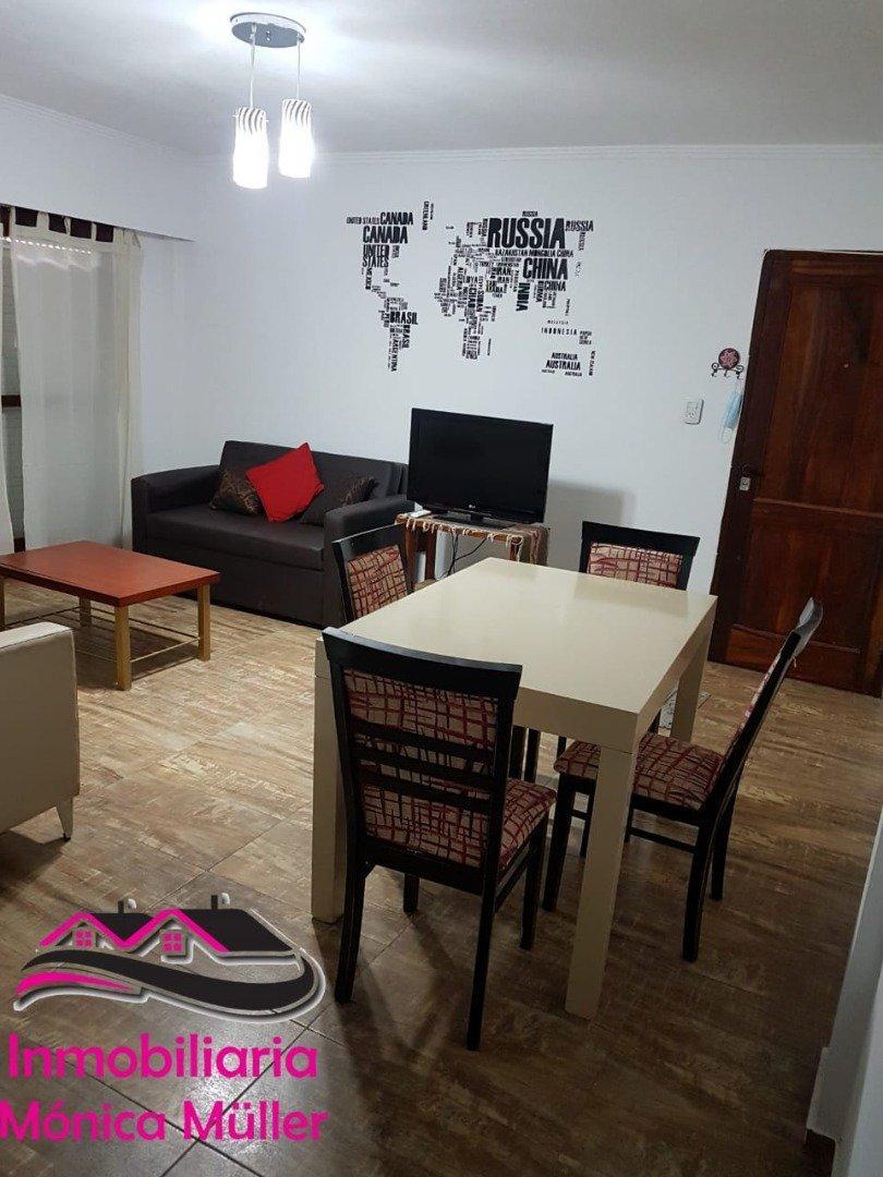 Excelente Oportunidad! Venta Departamento Dos Amb. C/cocina Separada!totalmente Reciclado a Nuev 2