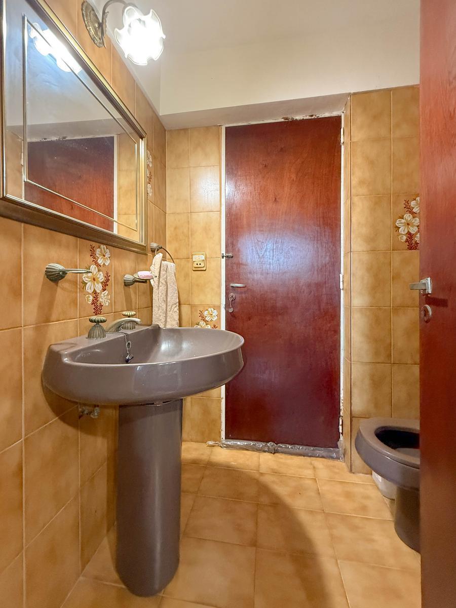 Casa en Luis Agote 5