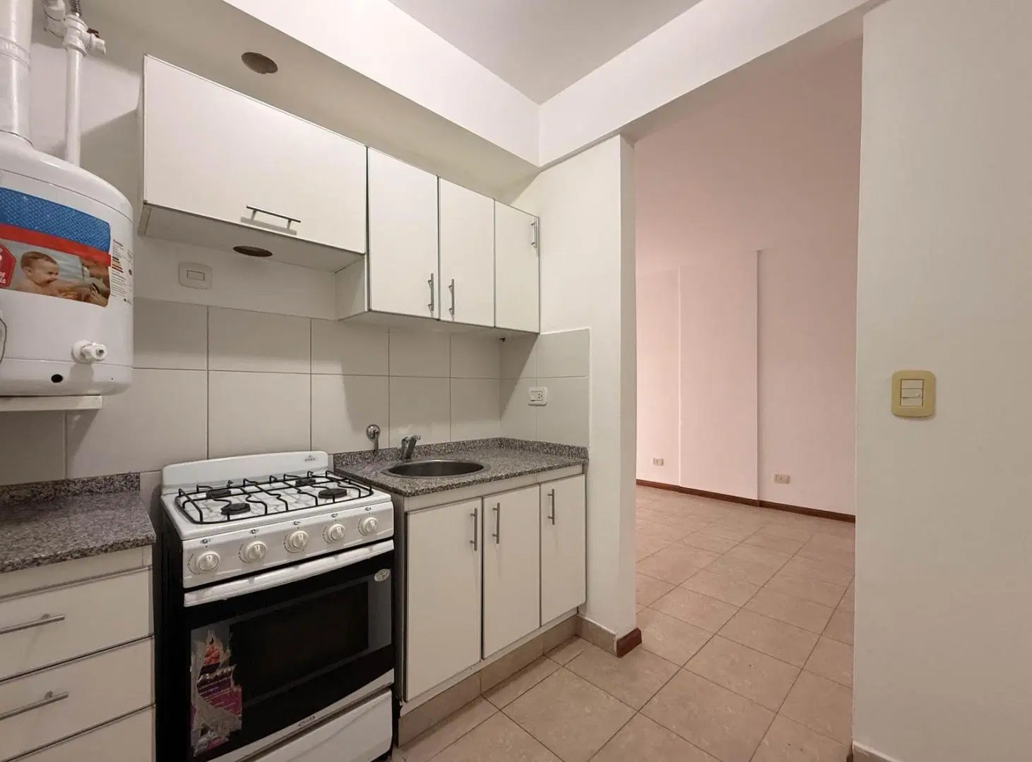 Departamento en oportunidad con patio de uso exclusivo 1