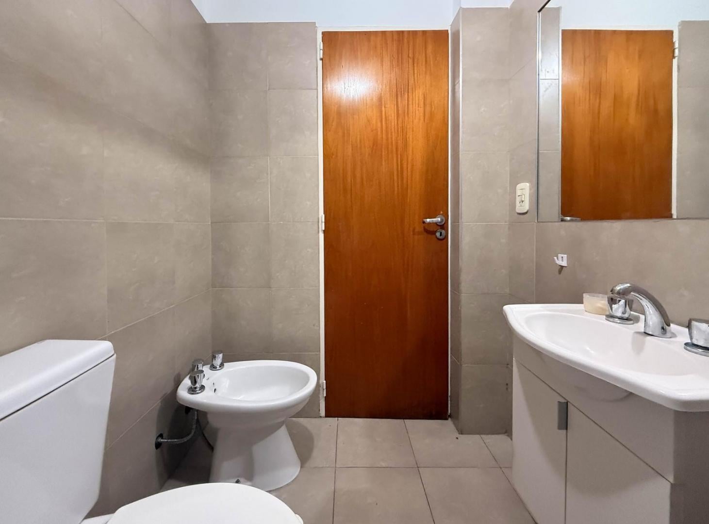 Departamento en oportunidad con patio de uso exclusivo