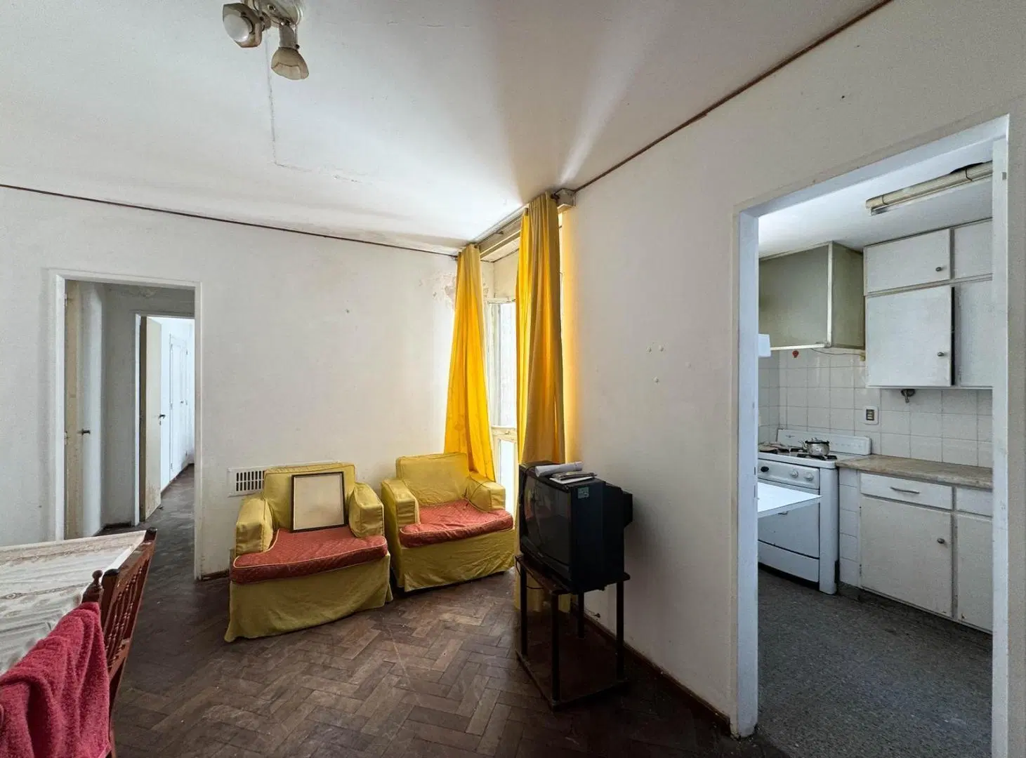 Departamento de 1 dormitorio amueblado sobre peatonal- ideal inversion 2