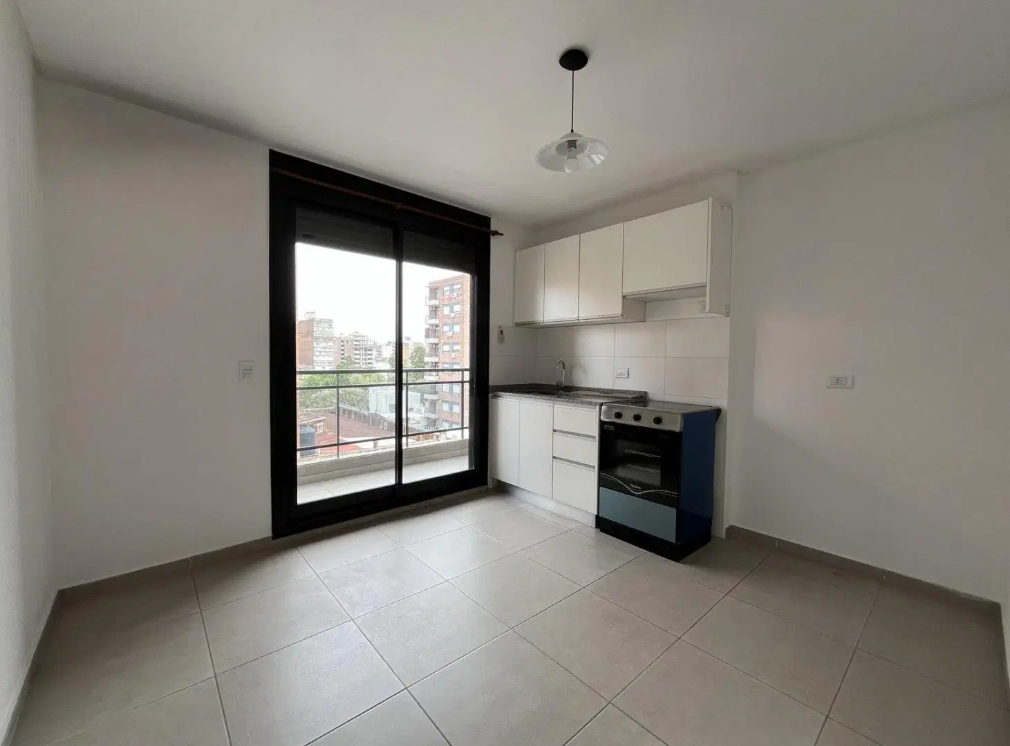 Departamento de un dormitorio con balcon en alquiler 4