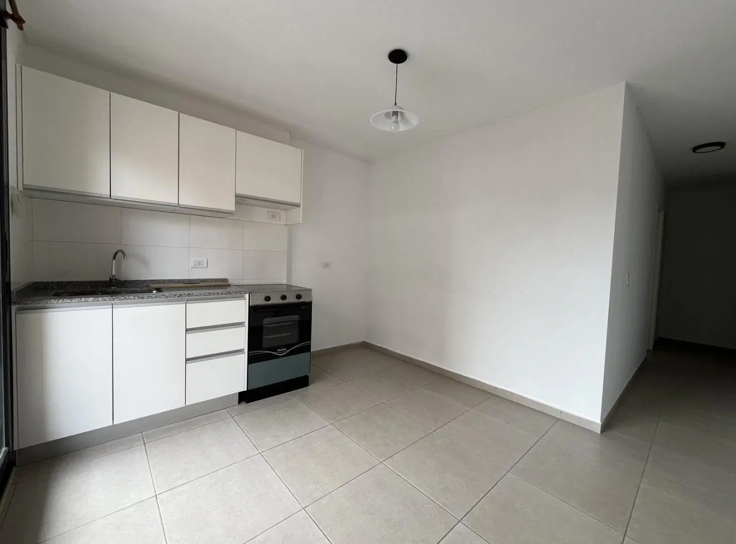 Departamento de un dormitorio con balcon en alquiler 3