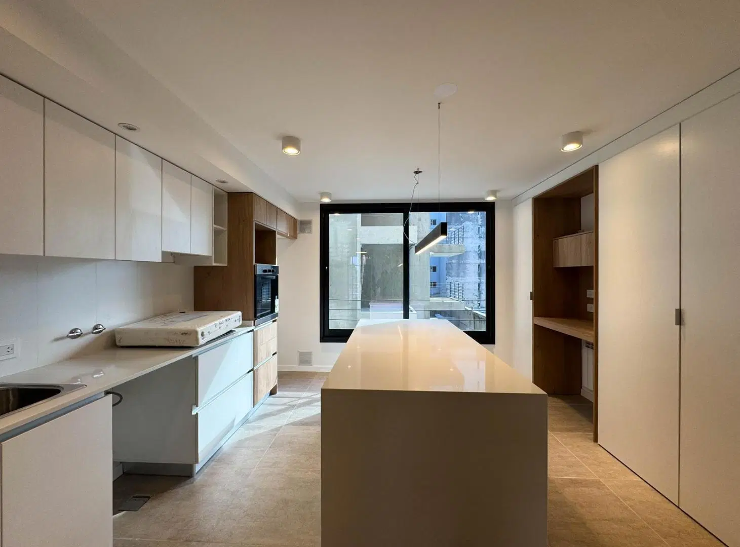 Departamento en venta de 3 dormitorios con vista al rio 3