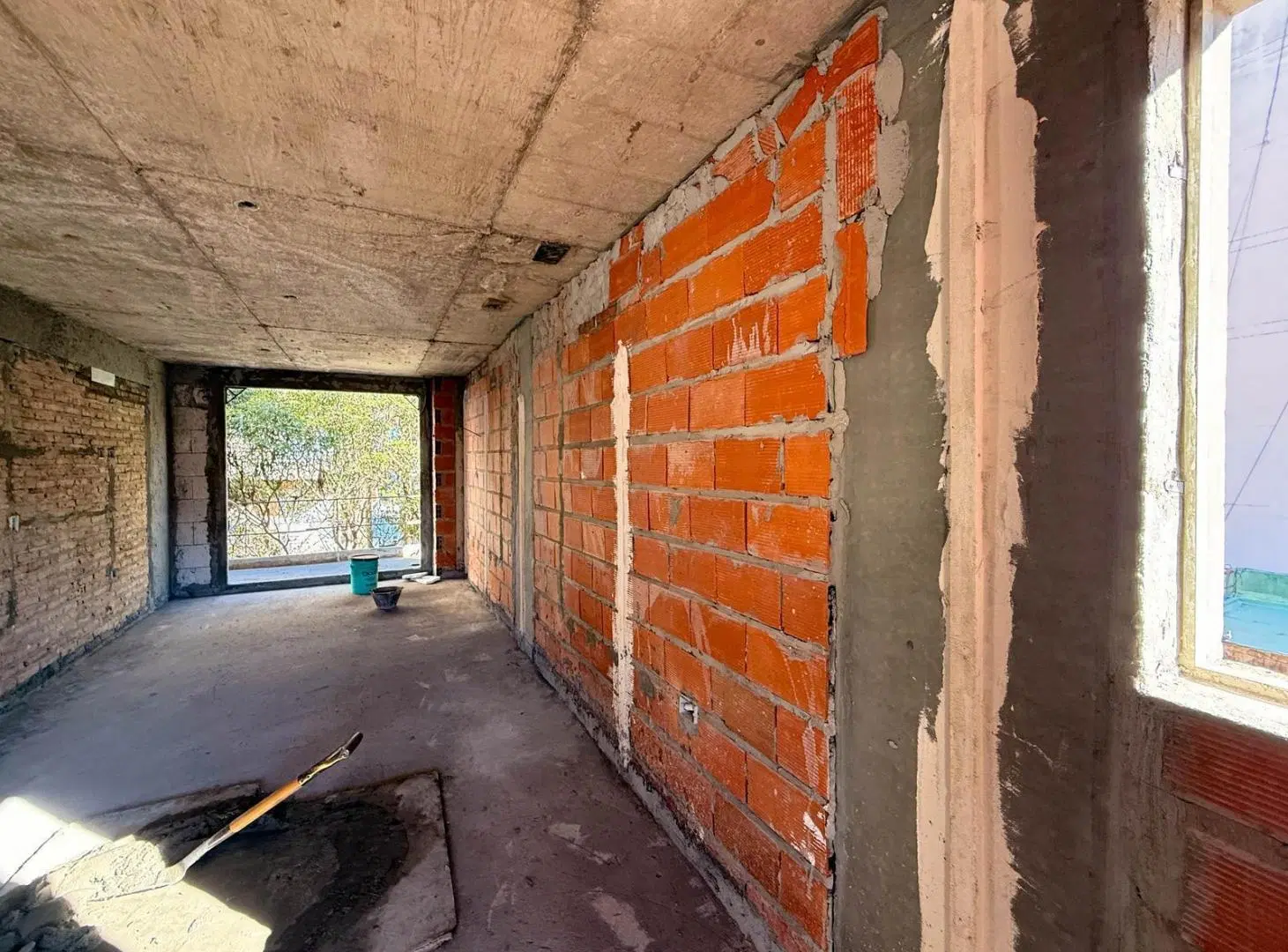 Departamento en venta de 1 dormitorio con balcon al frente en barrio Martin 4