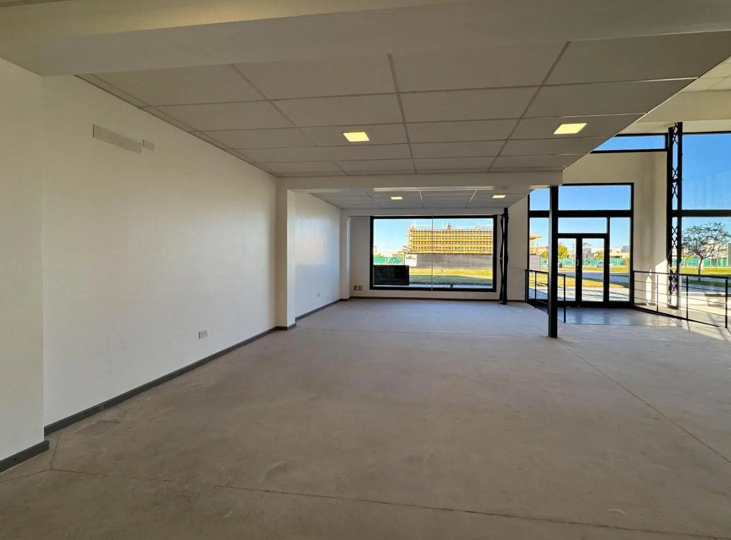 Vida Multiespacios - FUNES - Local Comercial Premium 2