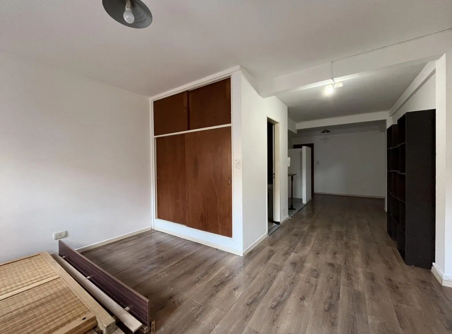 Departamento monoambiente amplio en alquiler en centro 1