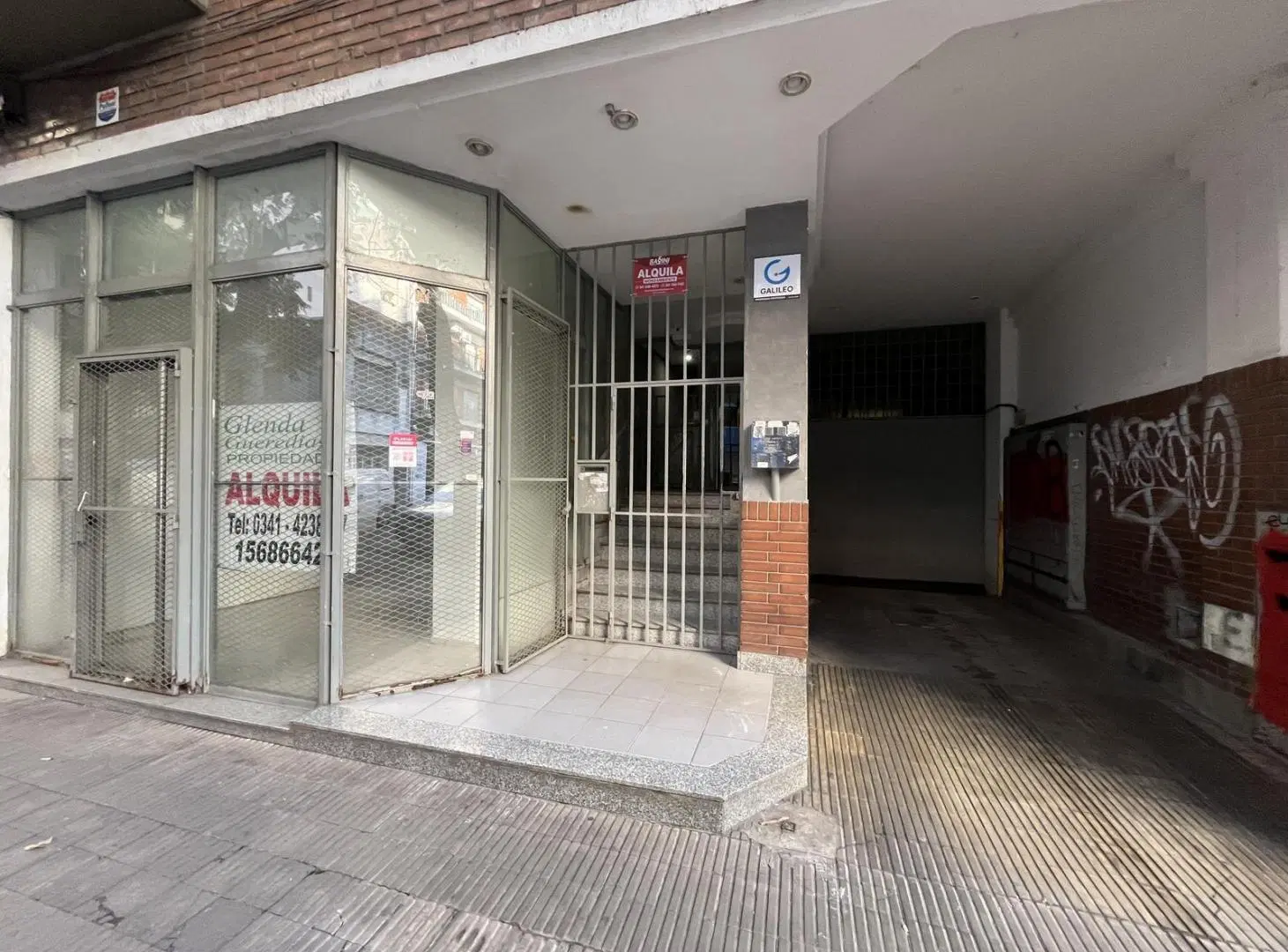 Departamento monoambiente amplio en alquiler en centro 5