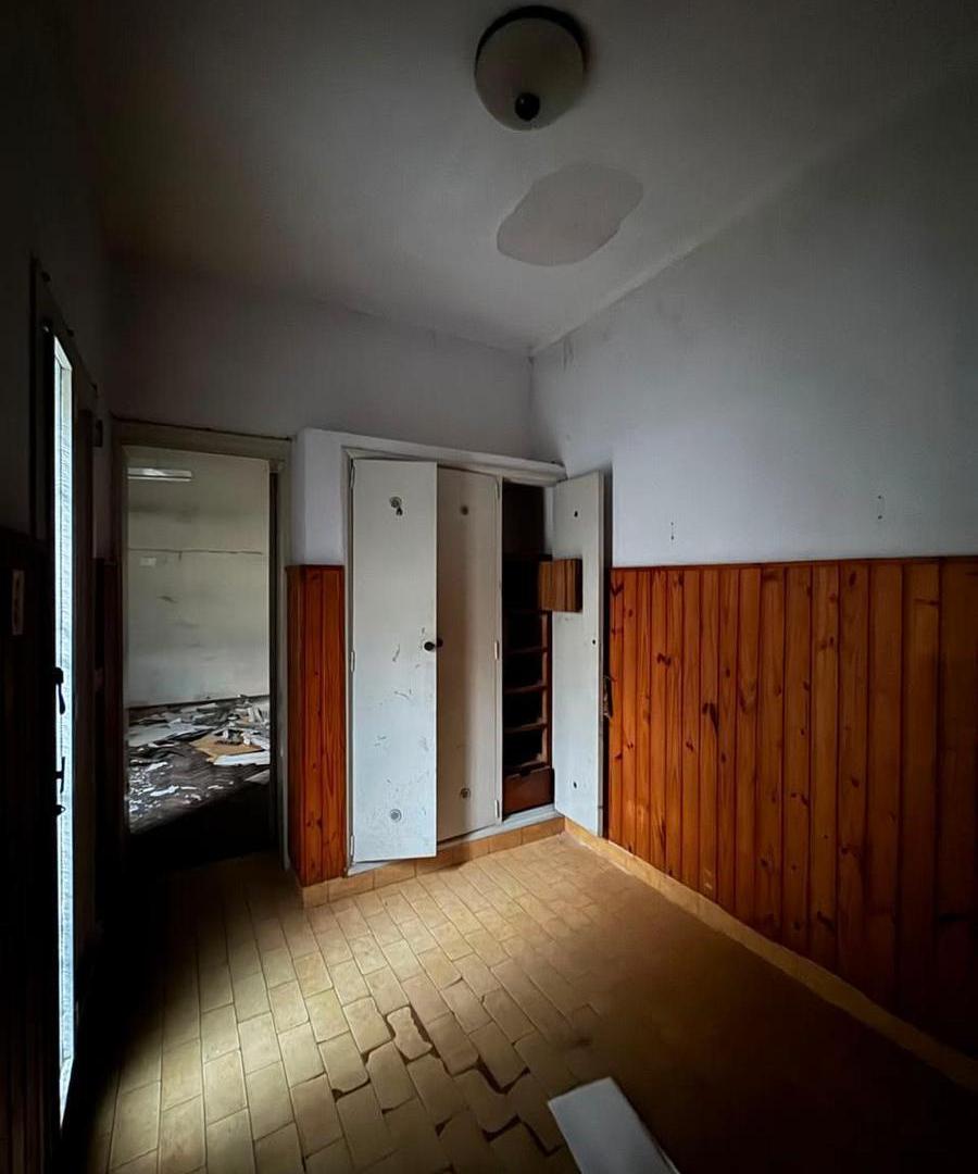 Foto de Casa en venta a refaccionar con proyecto en barrio Abasto, imagen 3