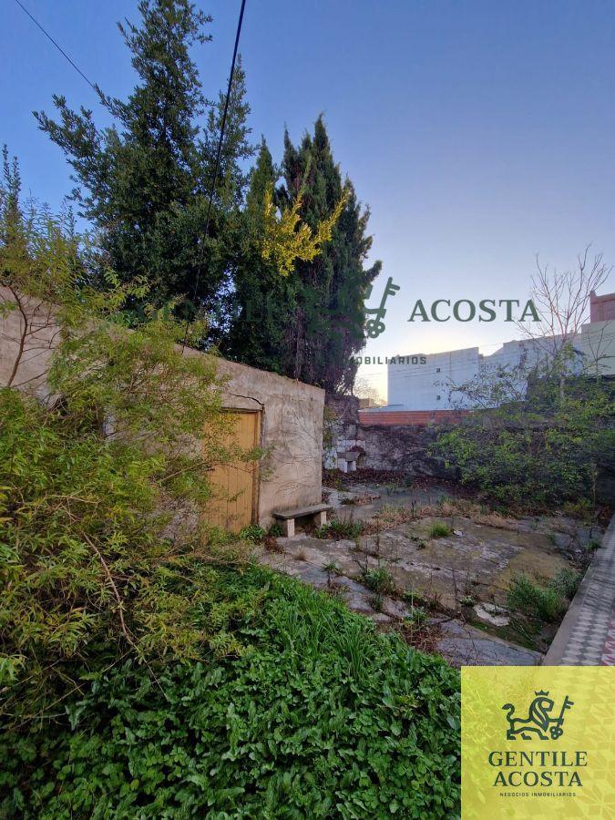 Casa en Venta de 4 Dorm. C/ Cochera en Tandil 3