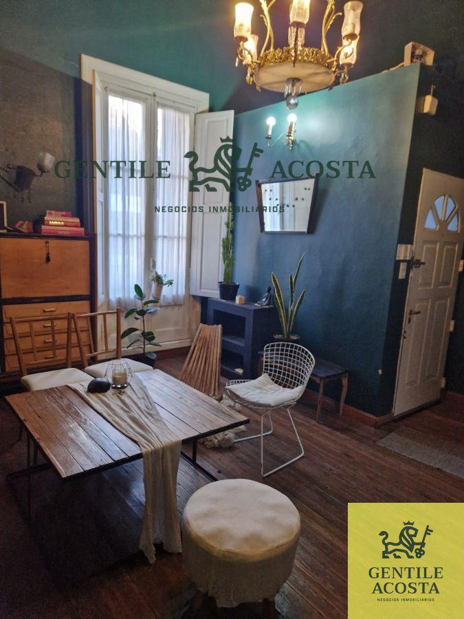 Casa en Venta de 4 Dorm. C/ Cochera en Tandil 1