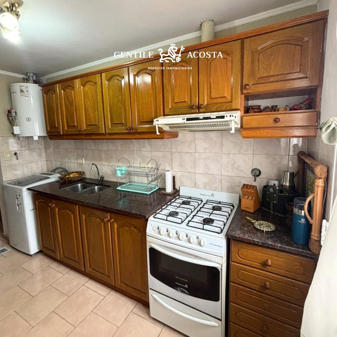Casa en Venta, Zona La Rural 5