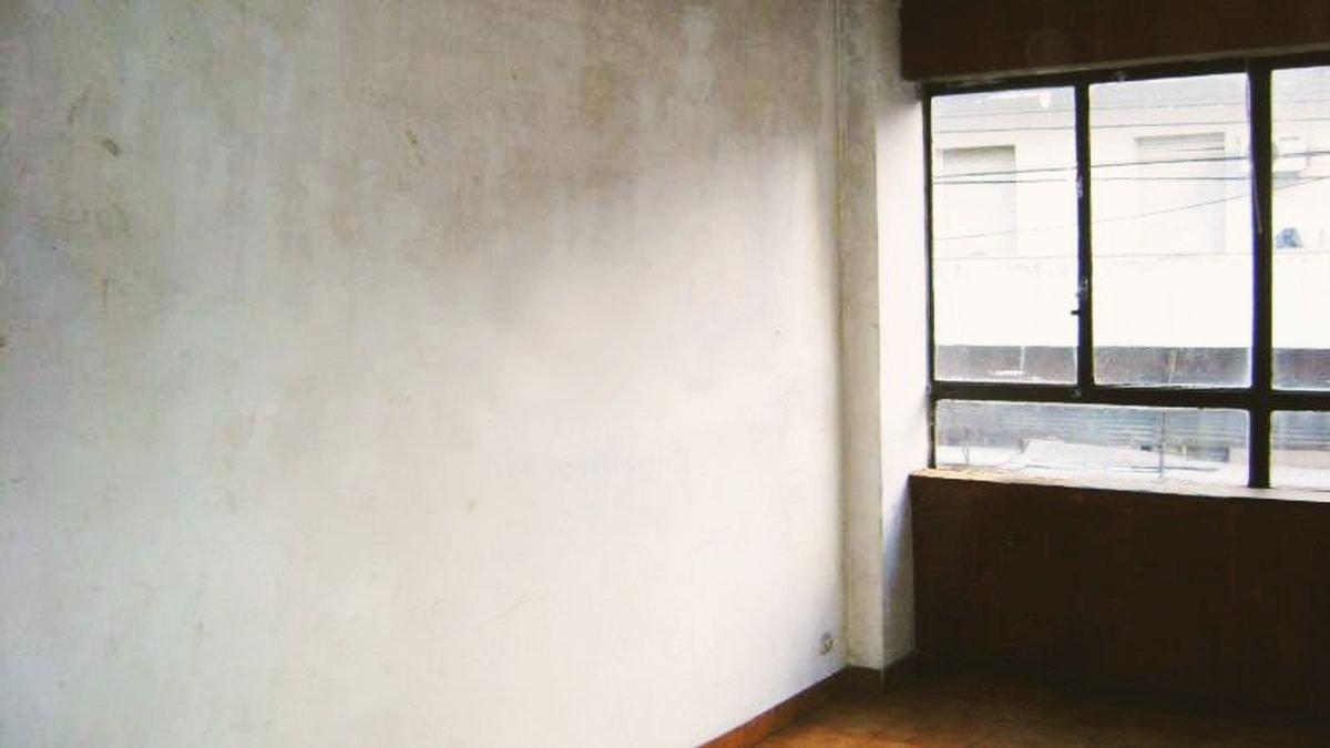 Foto de Luminosa Oficina al Frente con Bajas Expensas en Balvanera, imagen 4
