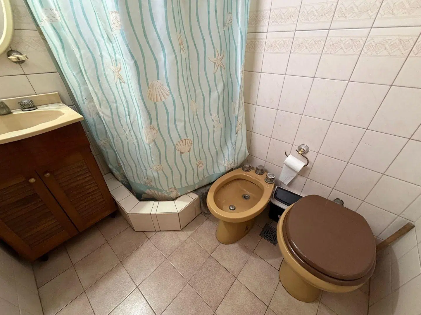 Casa 4 ambientes con jardín y pileta 4