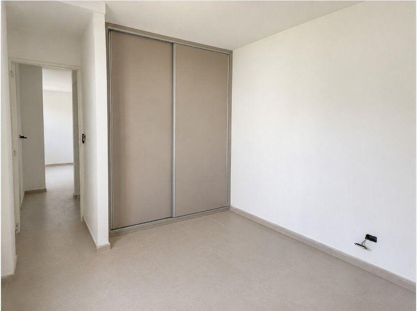 Foto de Departamento con jardín propio, imagen 4