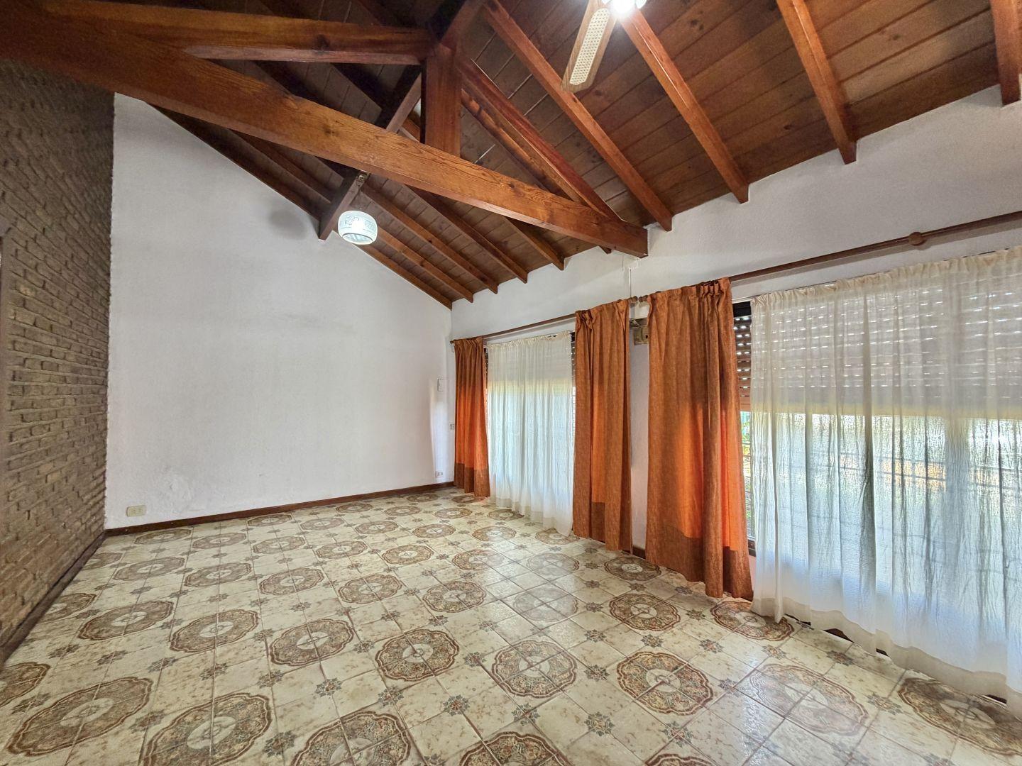 Foto de Alquiler casa 4 ambientes José C Paz, imagen 1