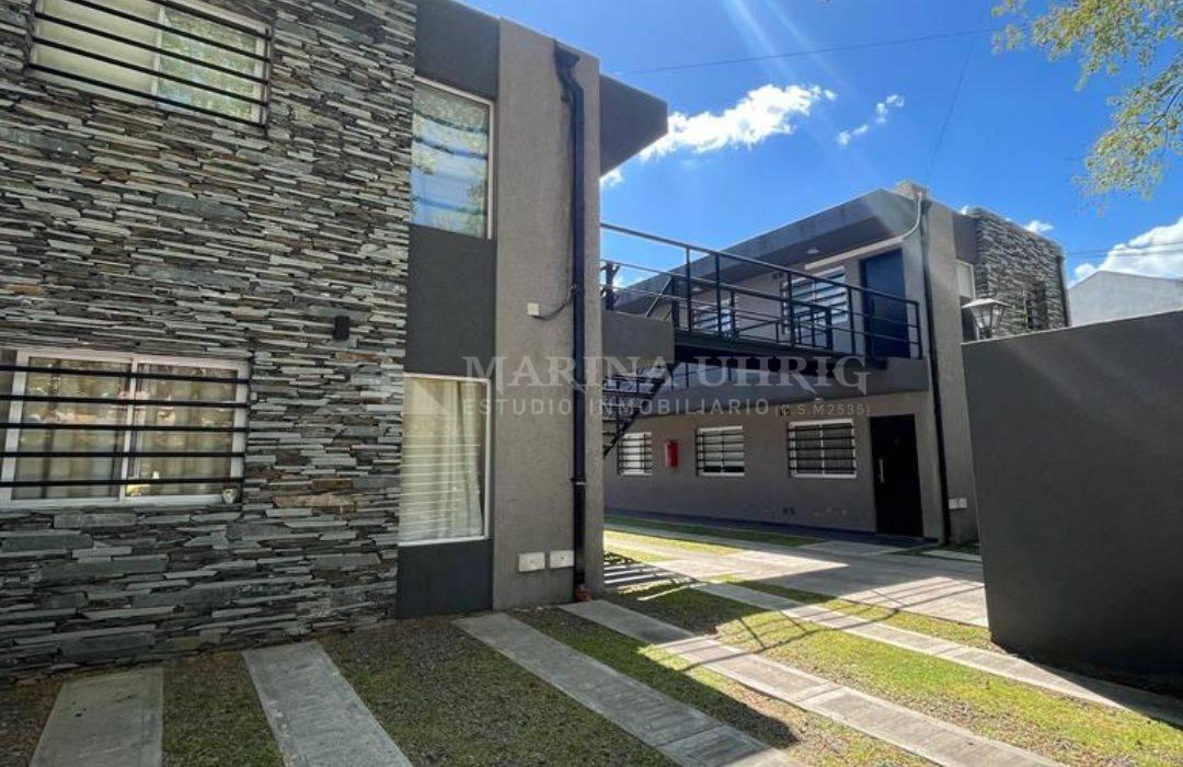 Foto de Departamento dos ambientes con balcón y espacio vehicular, imagen 2