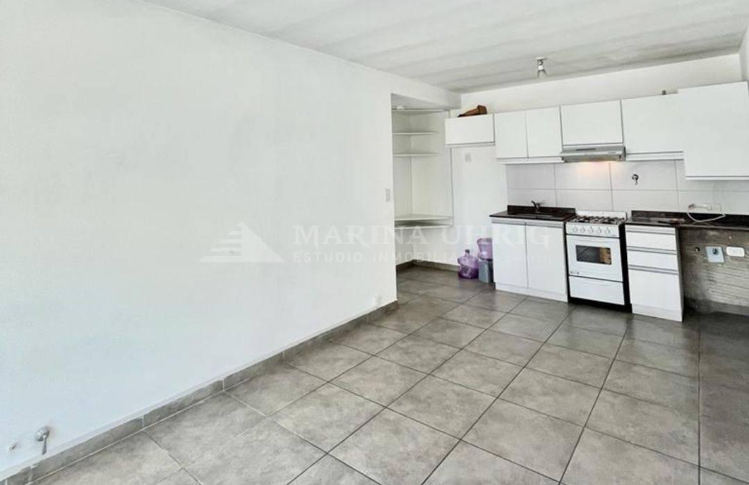 Foto de Departamento dos ambientes con balcón y espacio vehicular, imagen 1