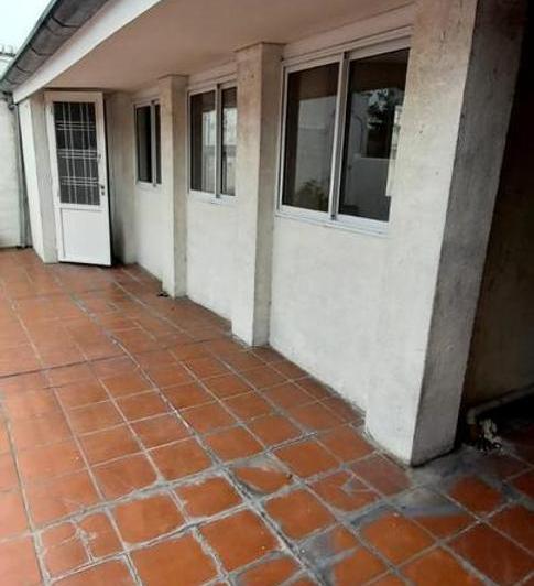 Ph 4 ambientes con terraza- No tiene expensas - San Telmo 1