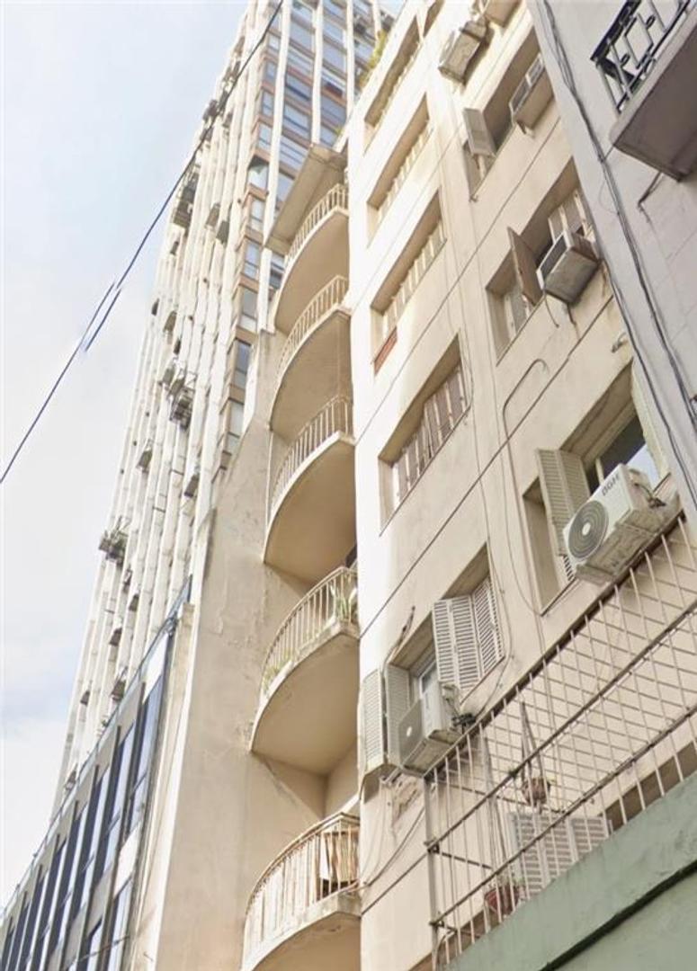 Departamento al frente 2 ambientes - en venta Centro