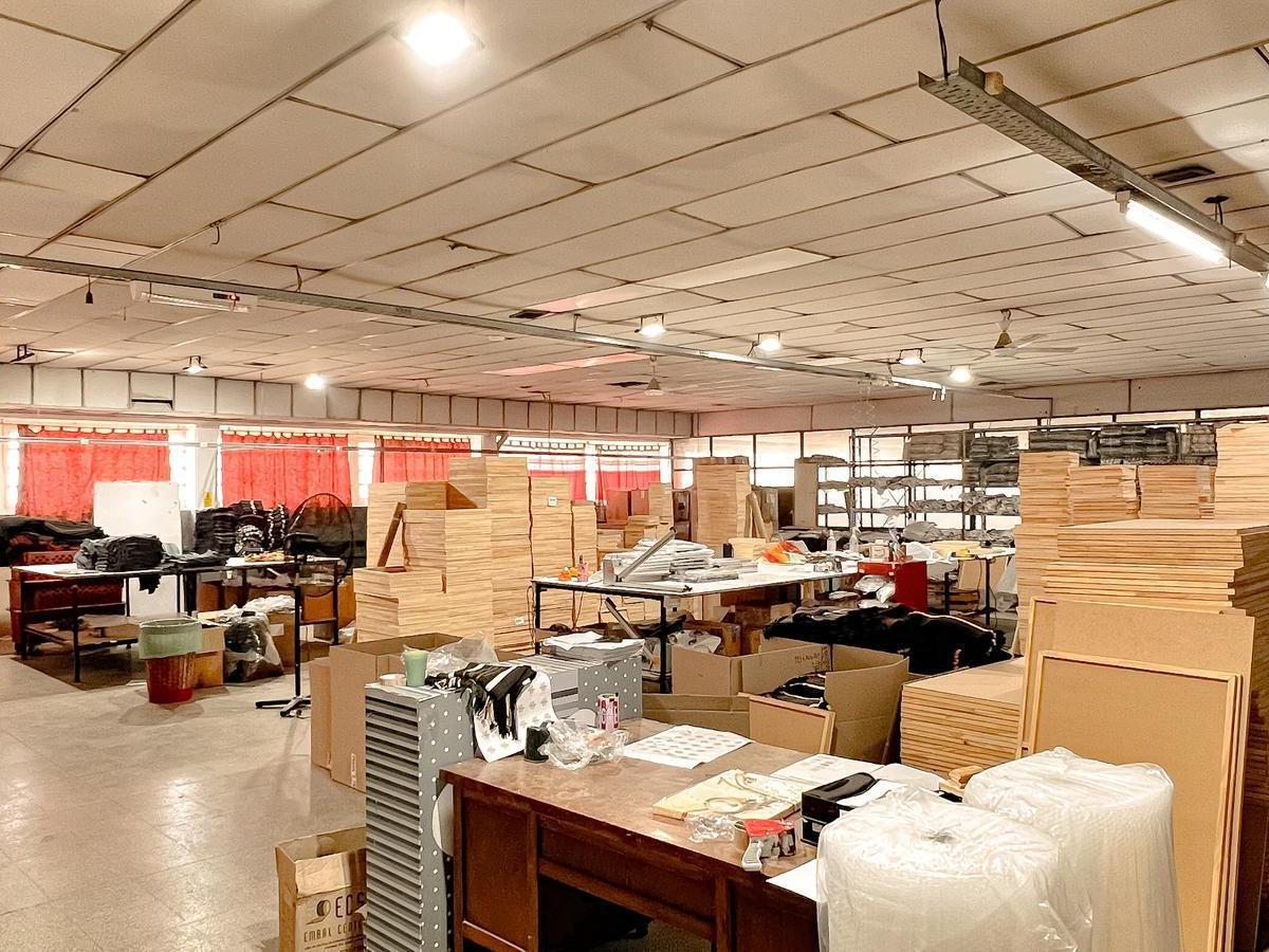 Venta, Fabrica/galpón, 1633 m² en 2 Plantas con Local a La Calle, Ruta 2 y Strobel 2