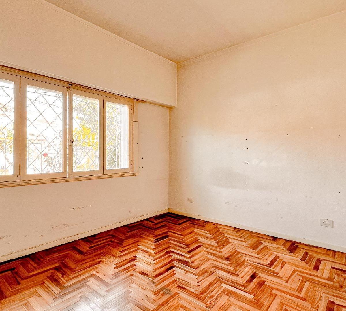 Casa en Venta 5 Ambientes Los Troncos Apta Crédito 4