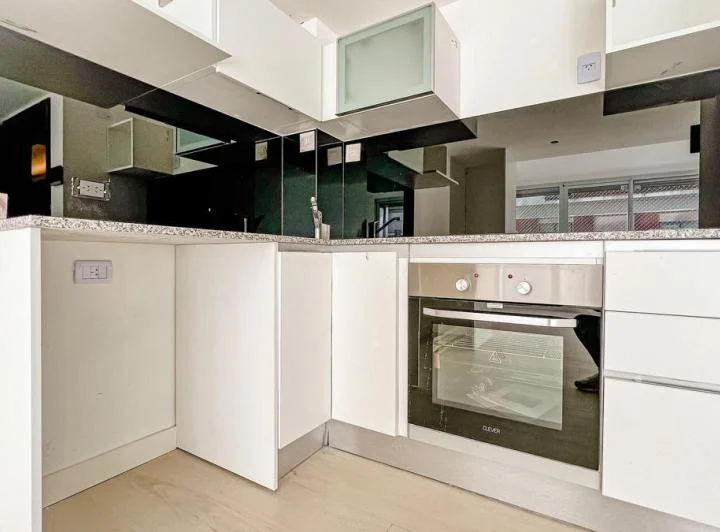 Foto de Venta departamento 2 ambientes a estrenar a la calle, La Perla, Royal, imagen 3