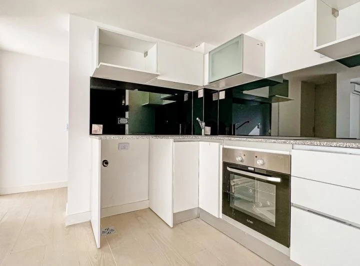 Foto de Venta departamento 2 ambientes a estrenar a la calle, La Perla, Royal, imagen 2