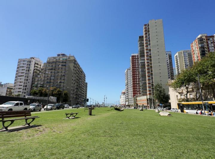 Venta departamento 2 ambientes a estrenar a la calle, La Perla, Royal Park