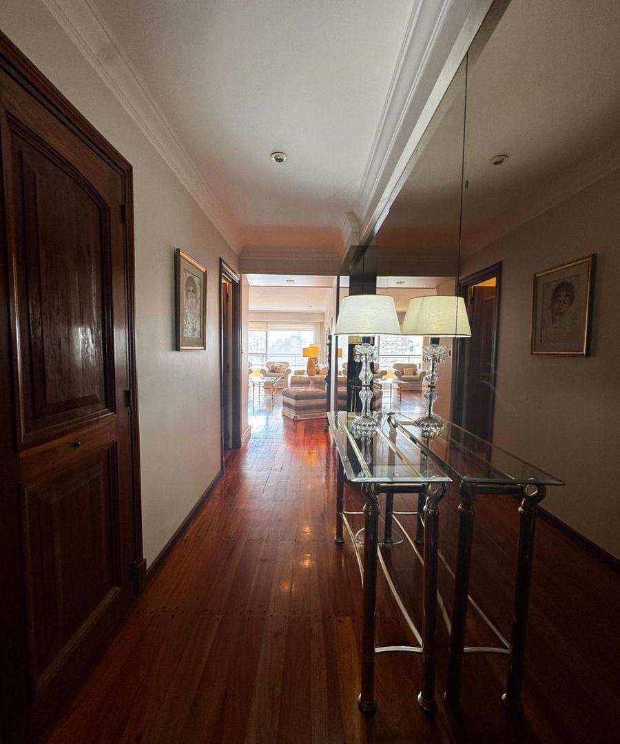 Foto de Piso de 4 ambientes muy luminoso en un piso 12º, con cochera y baulera, imagen 5