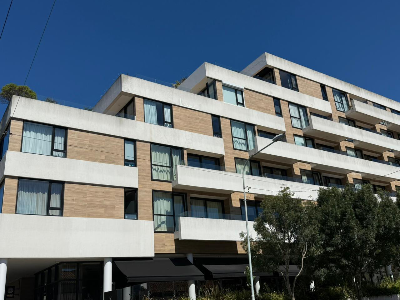 Foto de Venta Departamento 3 ambientes zona Playa Grande con terraza propia, imagen 3
