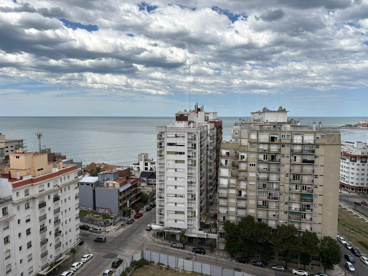 Venta departamento 2 ambientes a estrenar vista al mar Royal Park