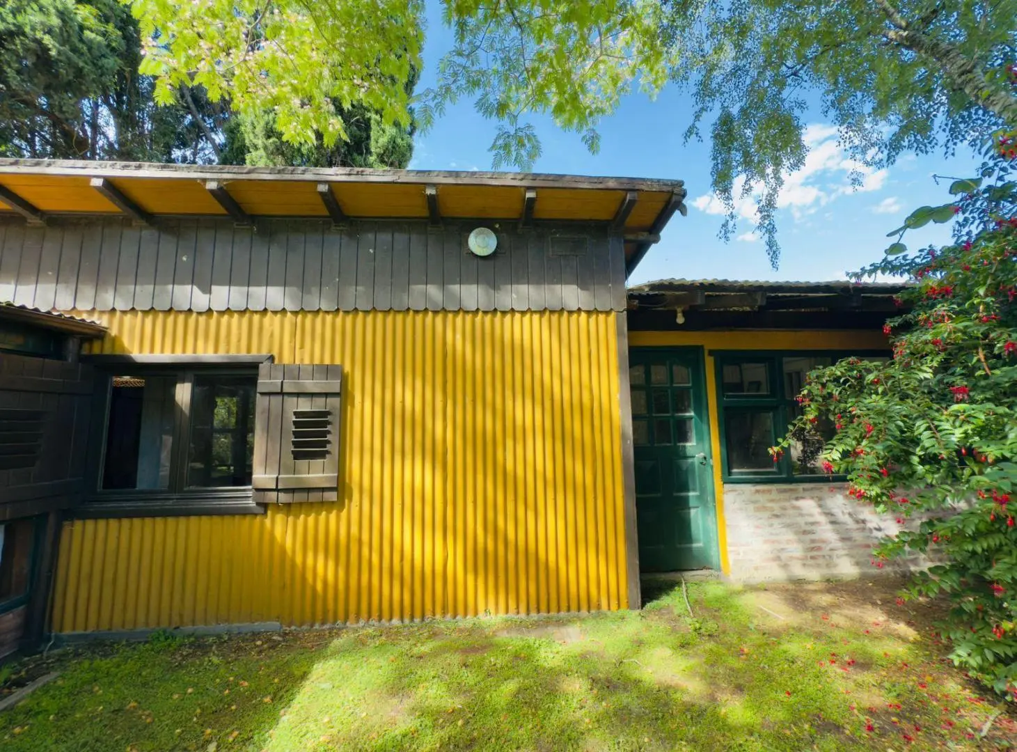 VENTA LOTE 43 x 21 Barrio Constitución Apto Crédito 3