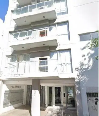 Venta Departamento en Duplex La Perla con 2 cocheras 2