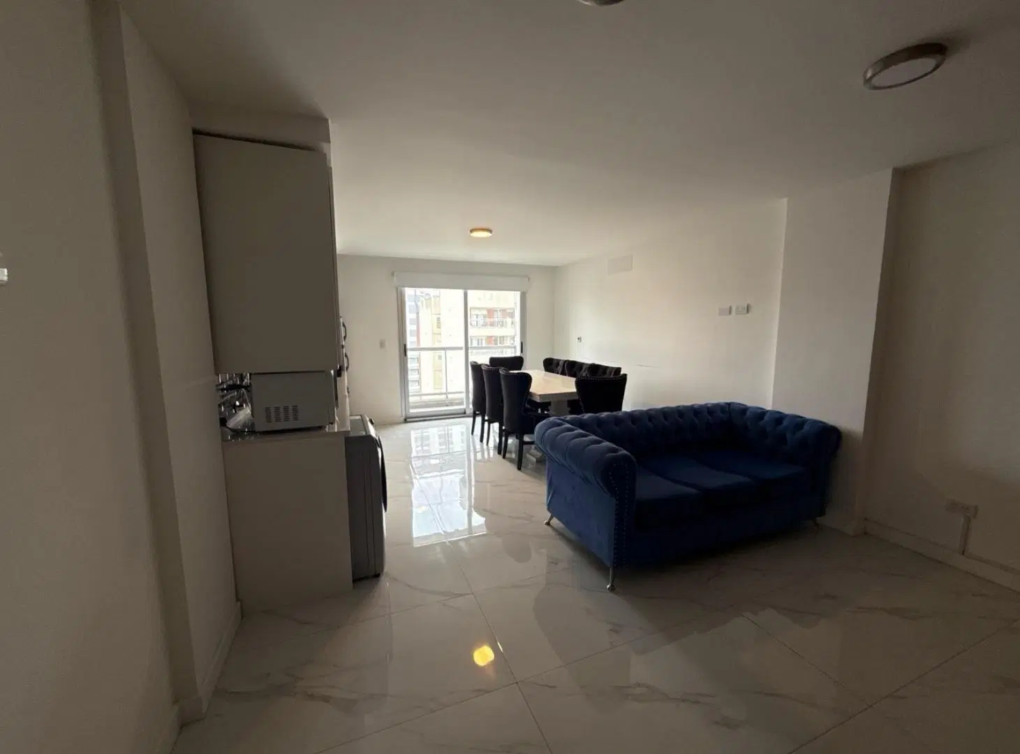 Venta Departamento en Duplex La Perla con 2 cocheras 4