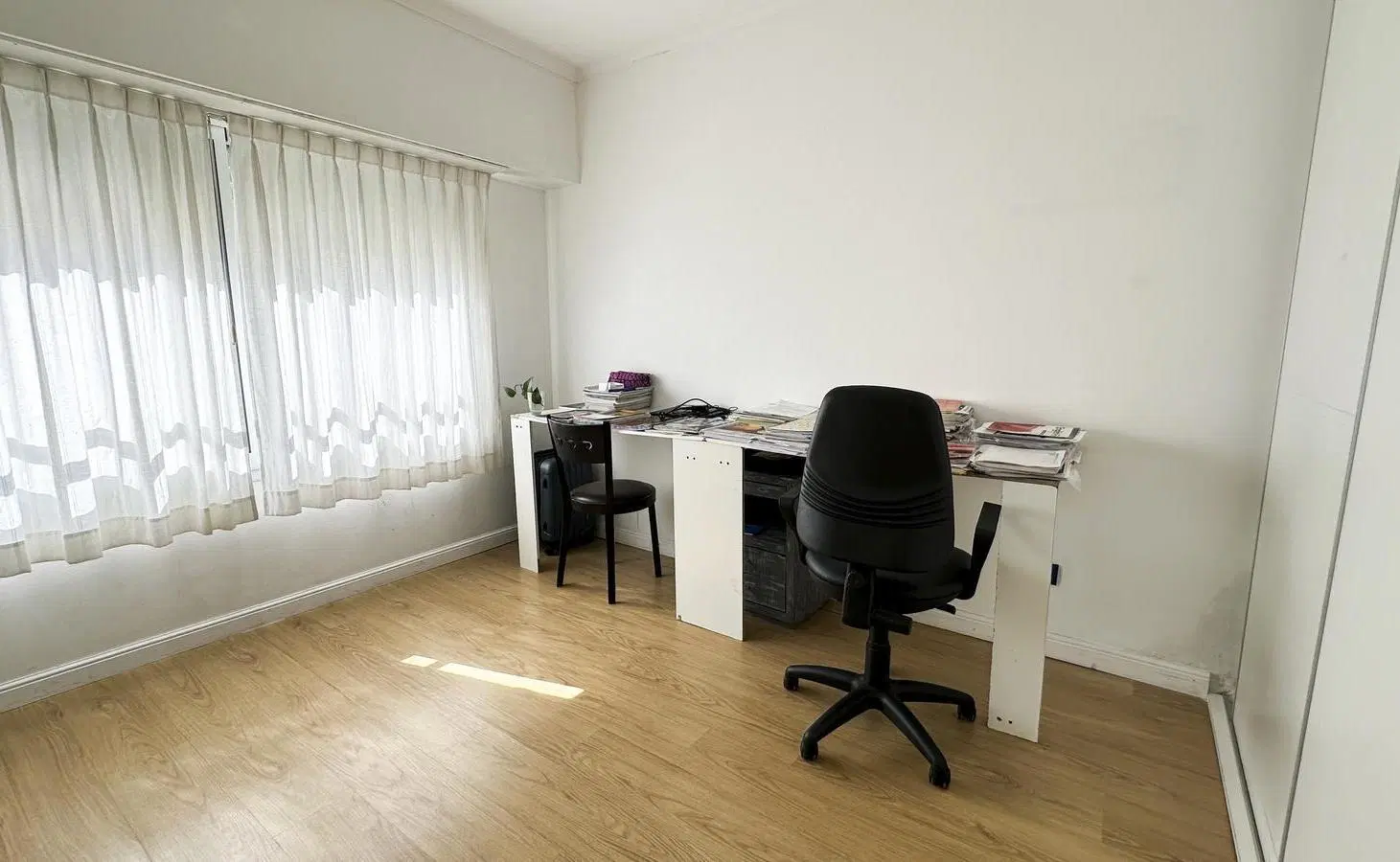 Venta moderno 4 ambientes en la Perla 5