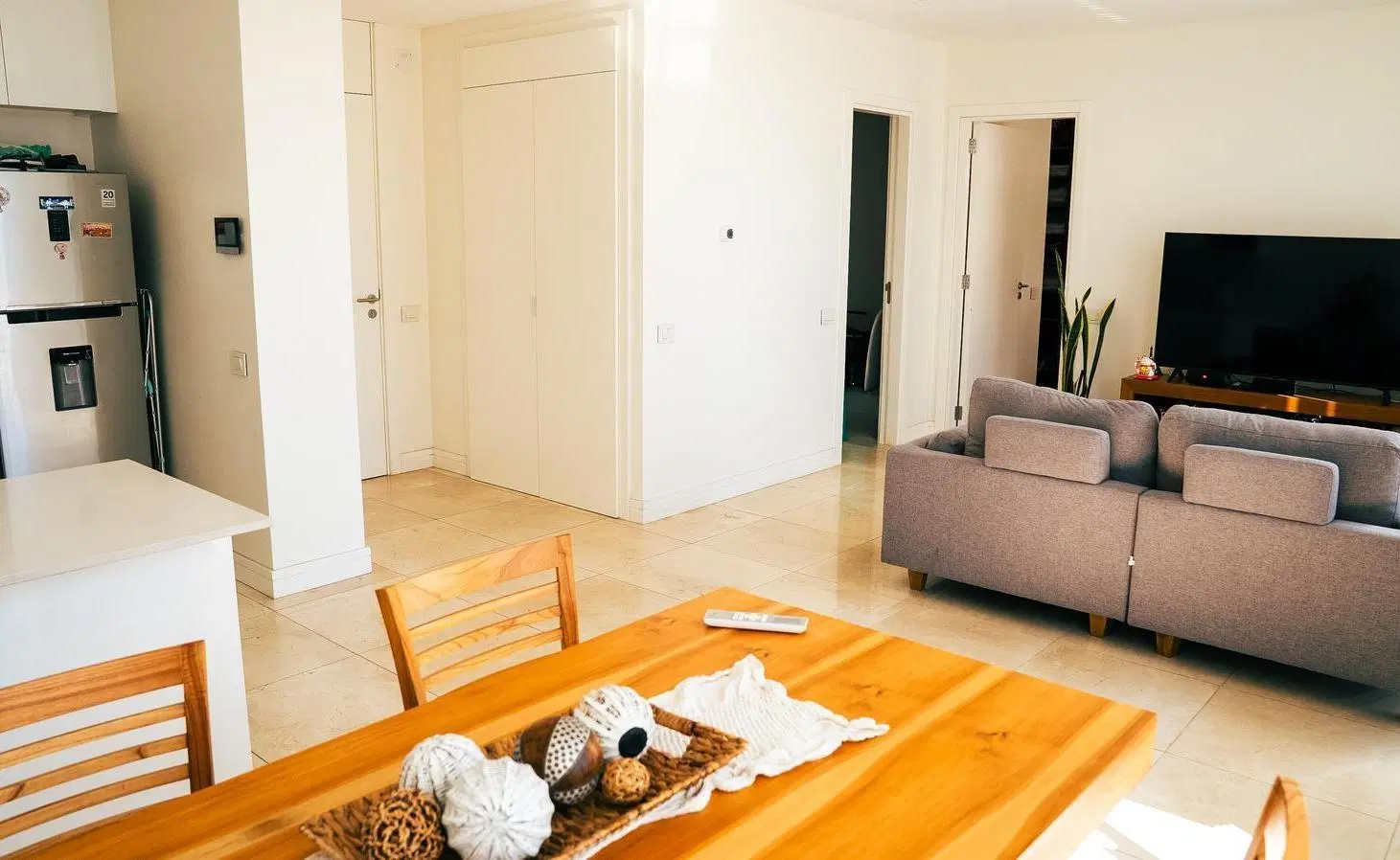 Venta departamento 2 ambientes edificio Tilos zona Los Troncos con cochera y baulera 2