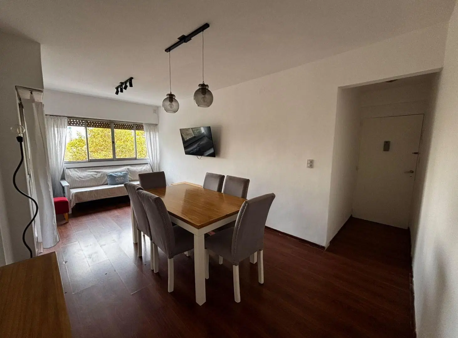 Alquiler departamento 2 ambientes zona Centro amoblado 5