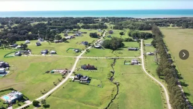 VENTA Lote con Proyeto de Casa en Barrancas de San Benito 4