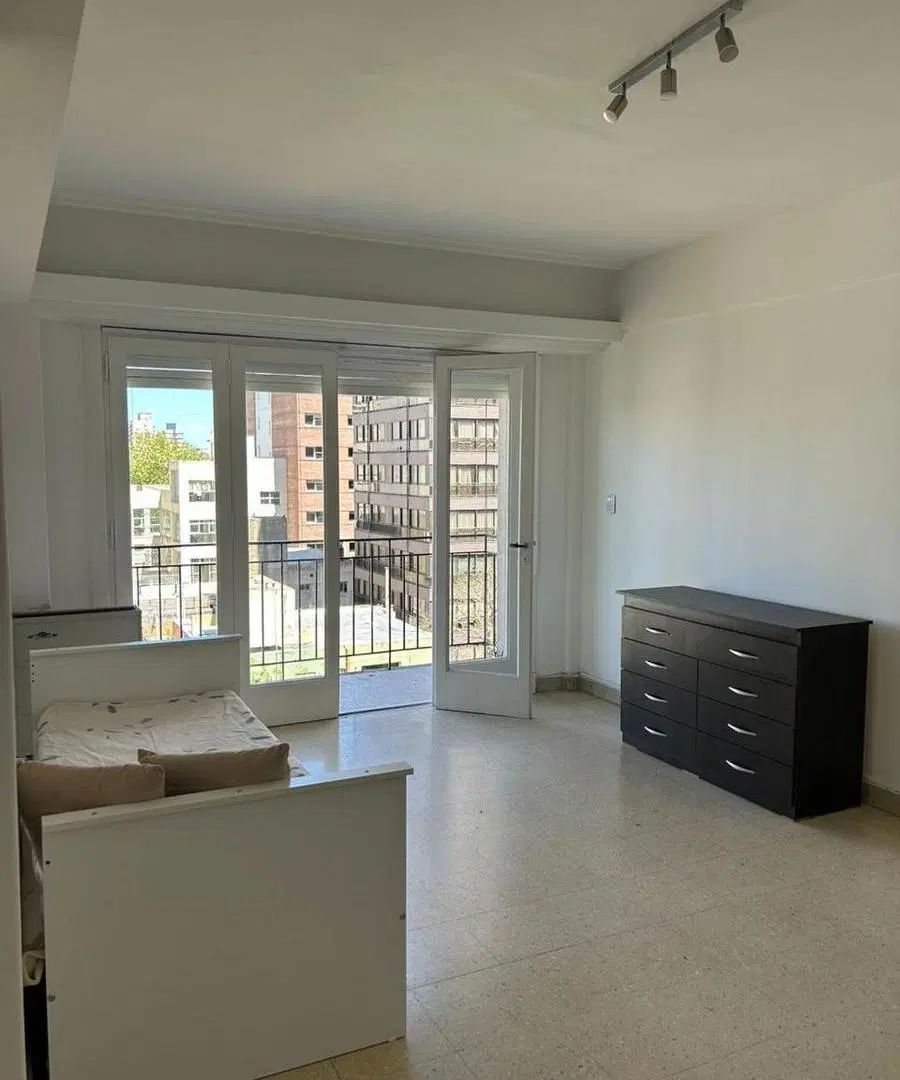Alquiler 24 meses Departamento 2 ambientes La Perla 2