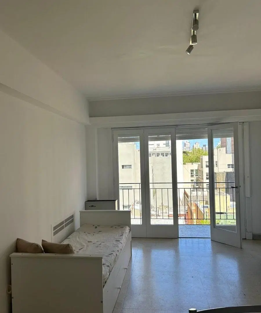 Alquiler 24 meses Departamento 2 ambientes La Perla 3