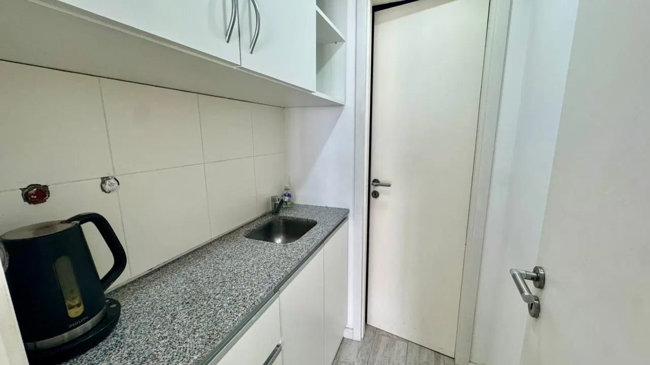 Alquiler Oficina a estrenar Zona Plaza Mitre 5