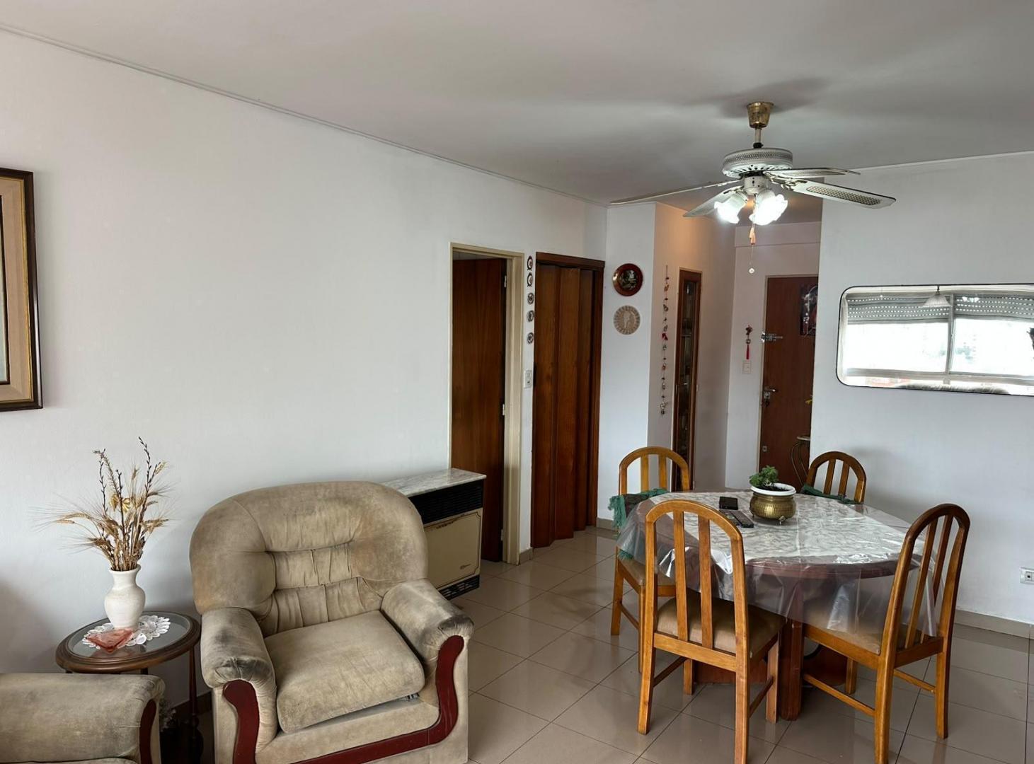 Foto de Venta Departamento 3 ambientes al frente La Perla, imagen 3