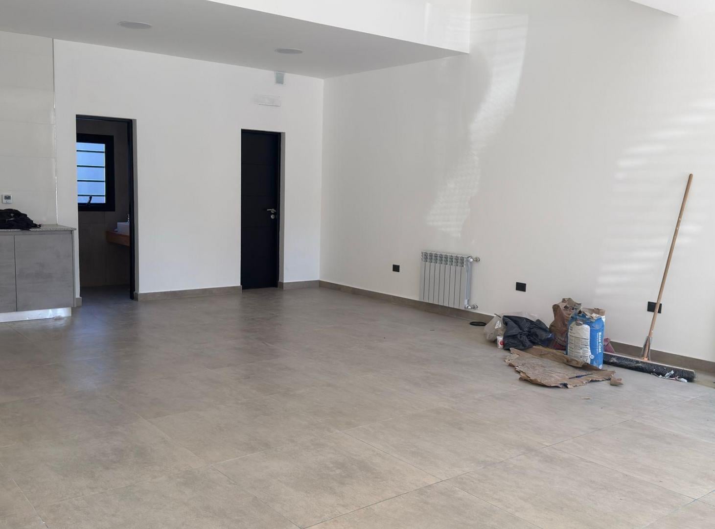 Foto de Alquiler Local Comercial a estrenar Zona Puerto, imagen 5