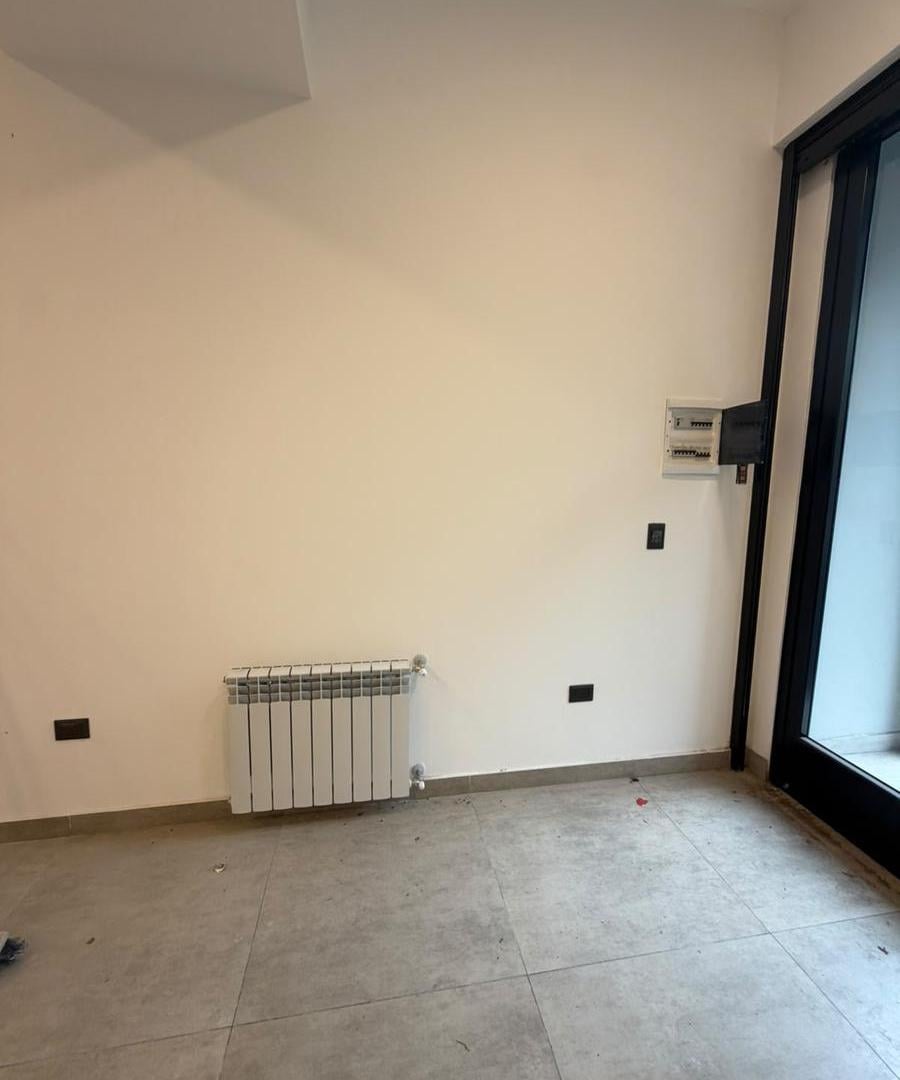Foto de Alquiler Local Comercial a estrenar Zona Puerto, imagen 2