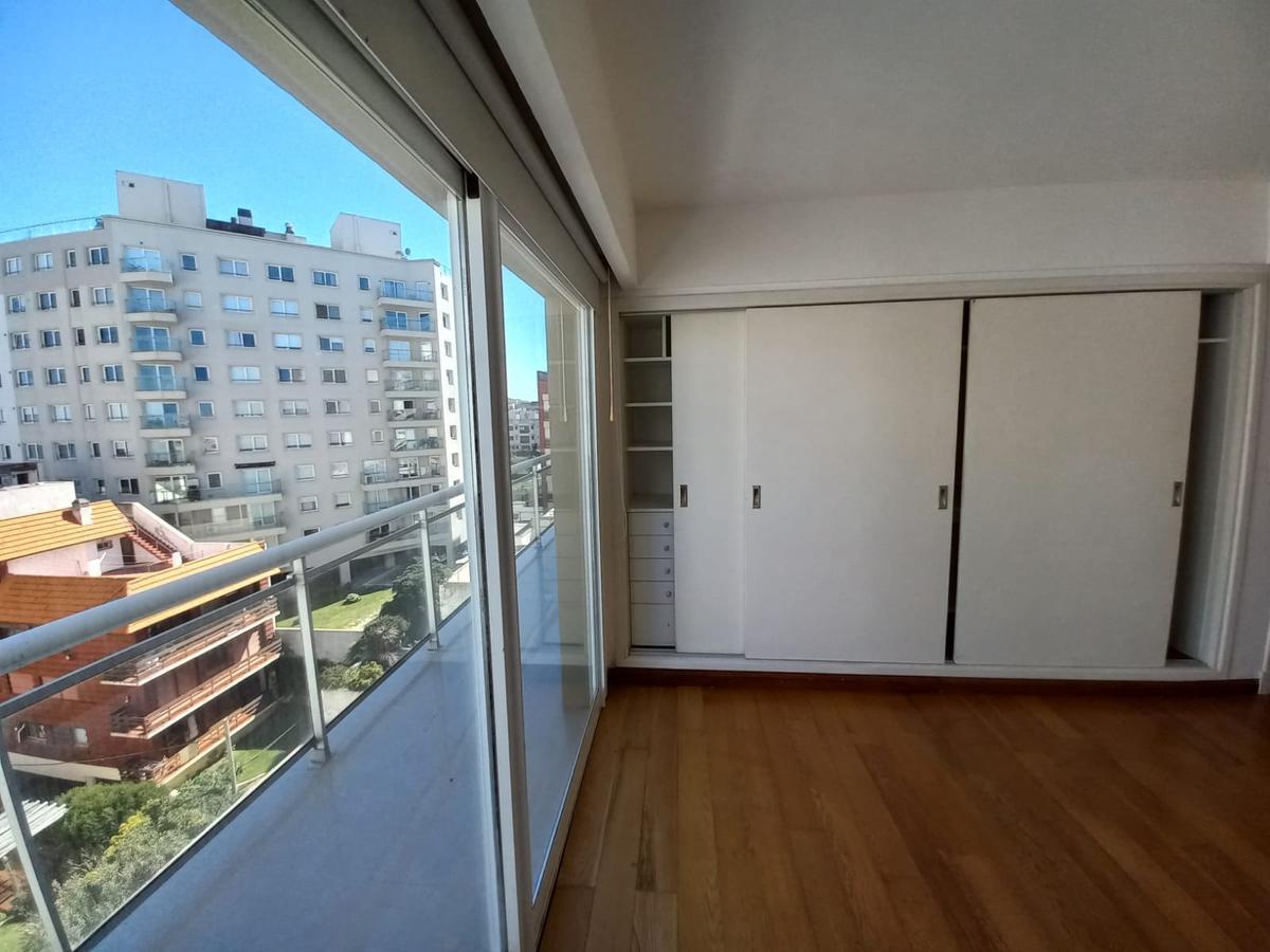 Foto de Alquiler 4 ambientes en Gascón y la costa, con 2 cocheras, imagen 5