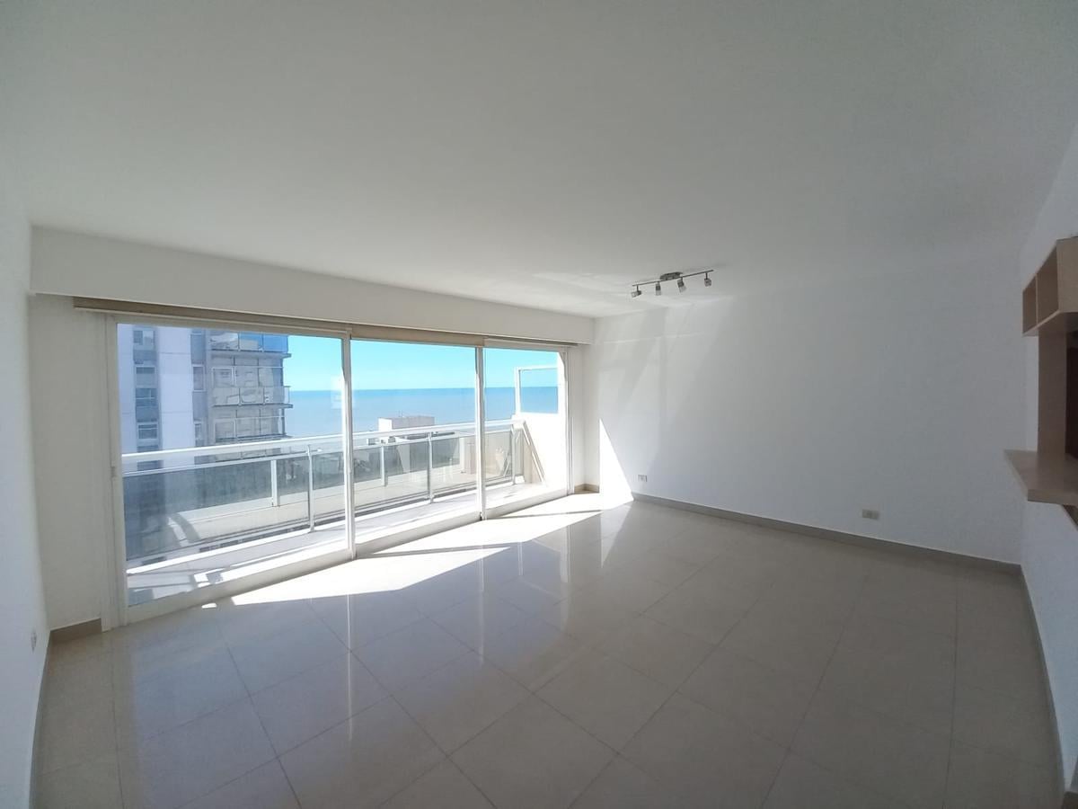 Foto de Alquiler 4 ambientes en Gascón y la costa, con 2 cocheras, imagen 1